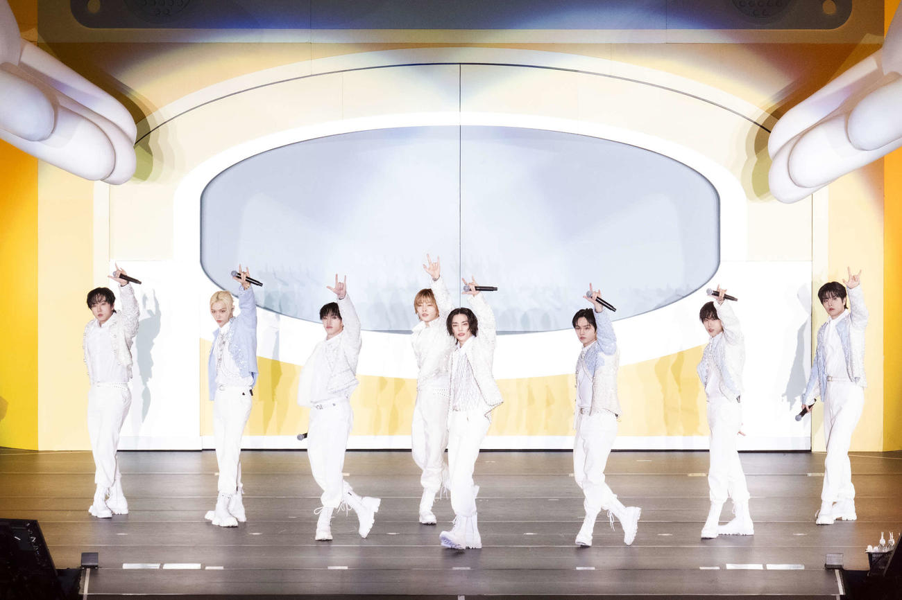 「Stray Kids Fan Connecting 2024“SKZ TOY WORLD”」最終公演を行ったStray Kids（C）田中聖太郎写真事務所