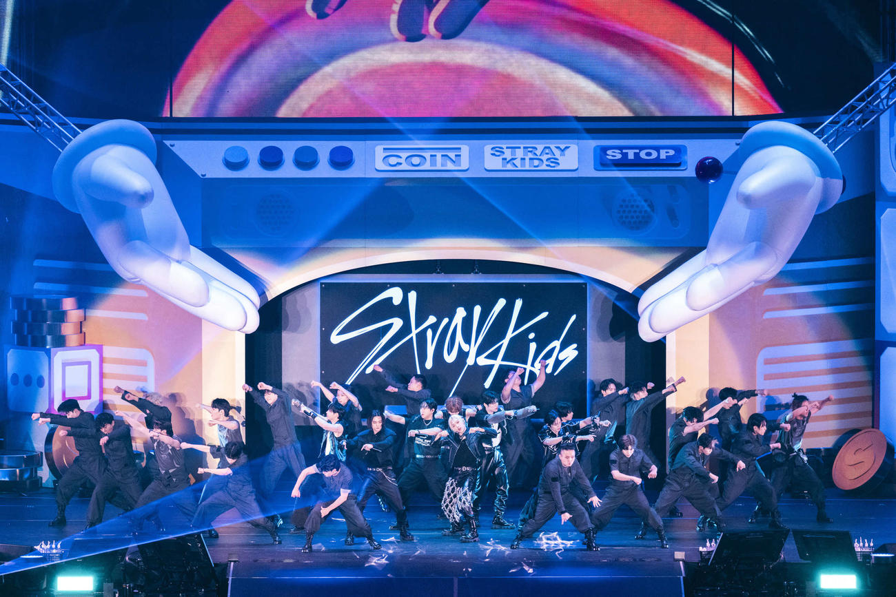 「Stray Kids Fan Connecting 2024“SKZ TOY WORLD”」最終公演を行ったStray Kids（C）田中聖太郎写真事務所