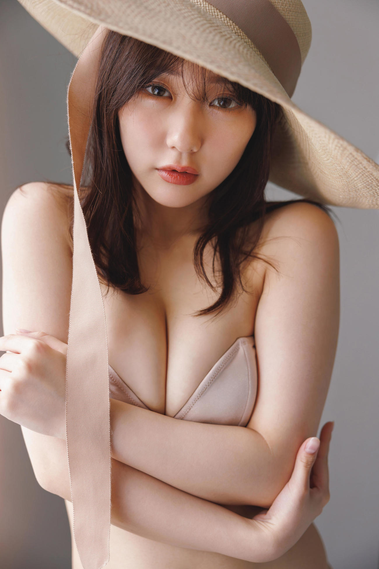 週刊現代グラビア別冊「WGPlus Vol．4」で表紙を飾る田中美久（C）曽根将樹／講談社