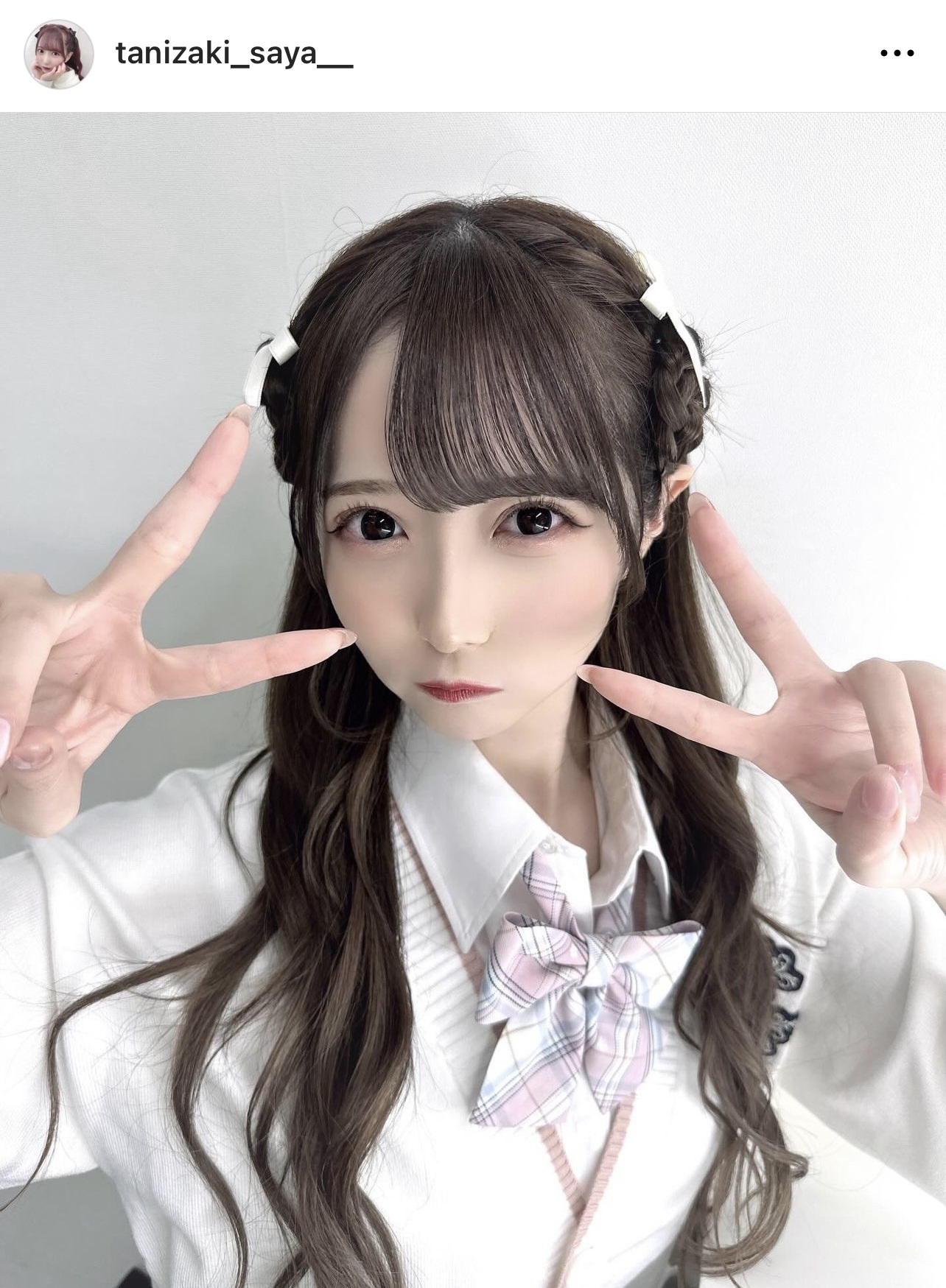 （谷崎早耶のインスタグラムから）