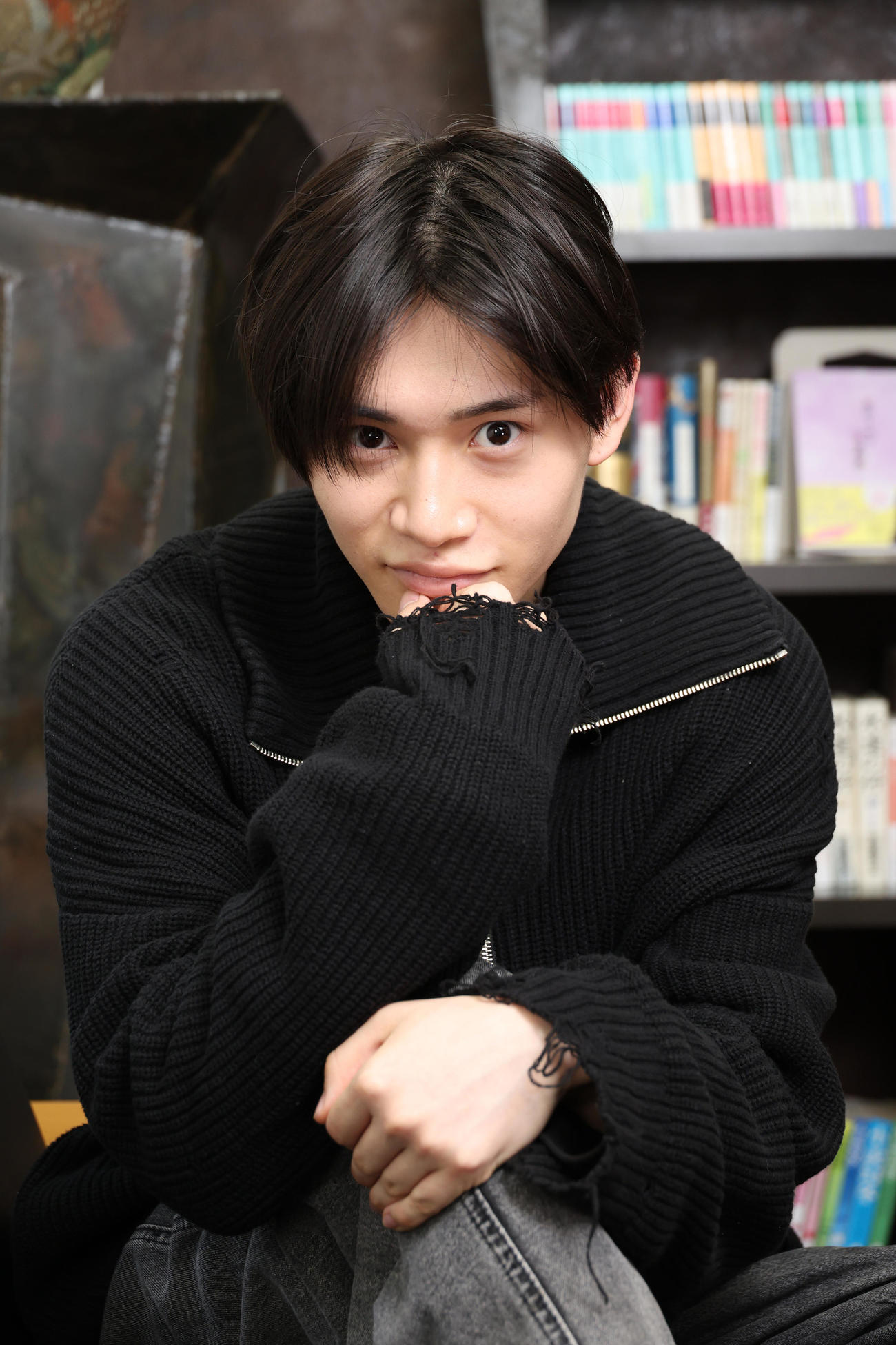 主演ドラマと歌唱について思いを語る佐藤瑠雅（撮影・中島郁夫）