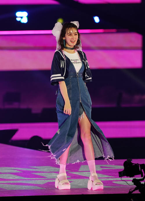 「Rakuten GirlsAward 2024 S/S」に登場する藤井サチ(撮影・江口和貴)