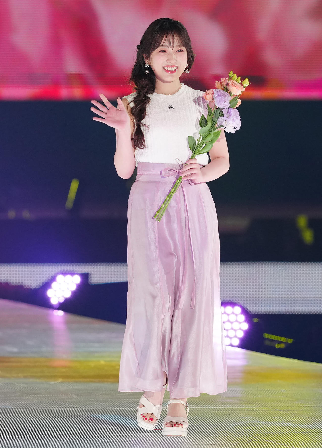 「Rakuten GirlsAward 2024 S／S」に登場する矢吹奈子（撮影・江口和貴）
