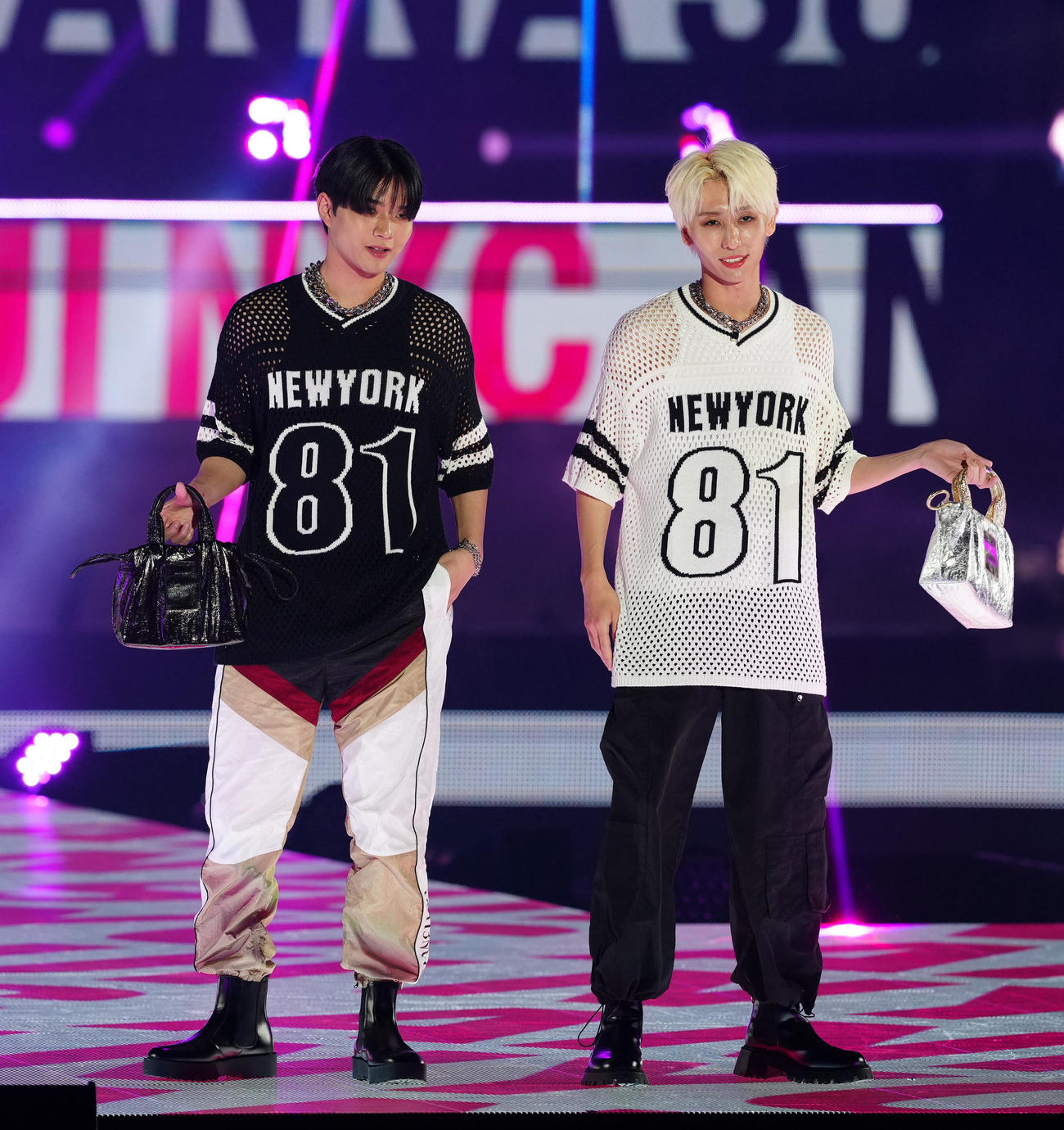 「Rakuten GirlsAward 2024 S／S」に登場するOWVの中川勝就（左）と浦野秀太（撮影・江口和貴）
