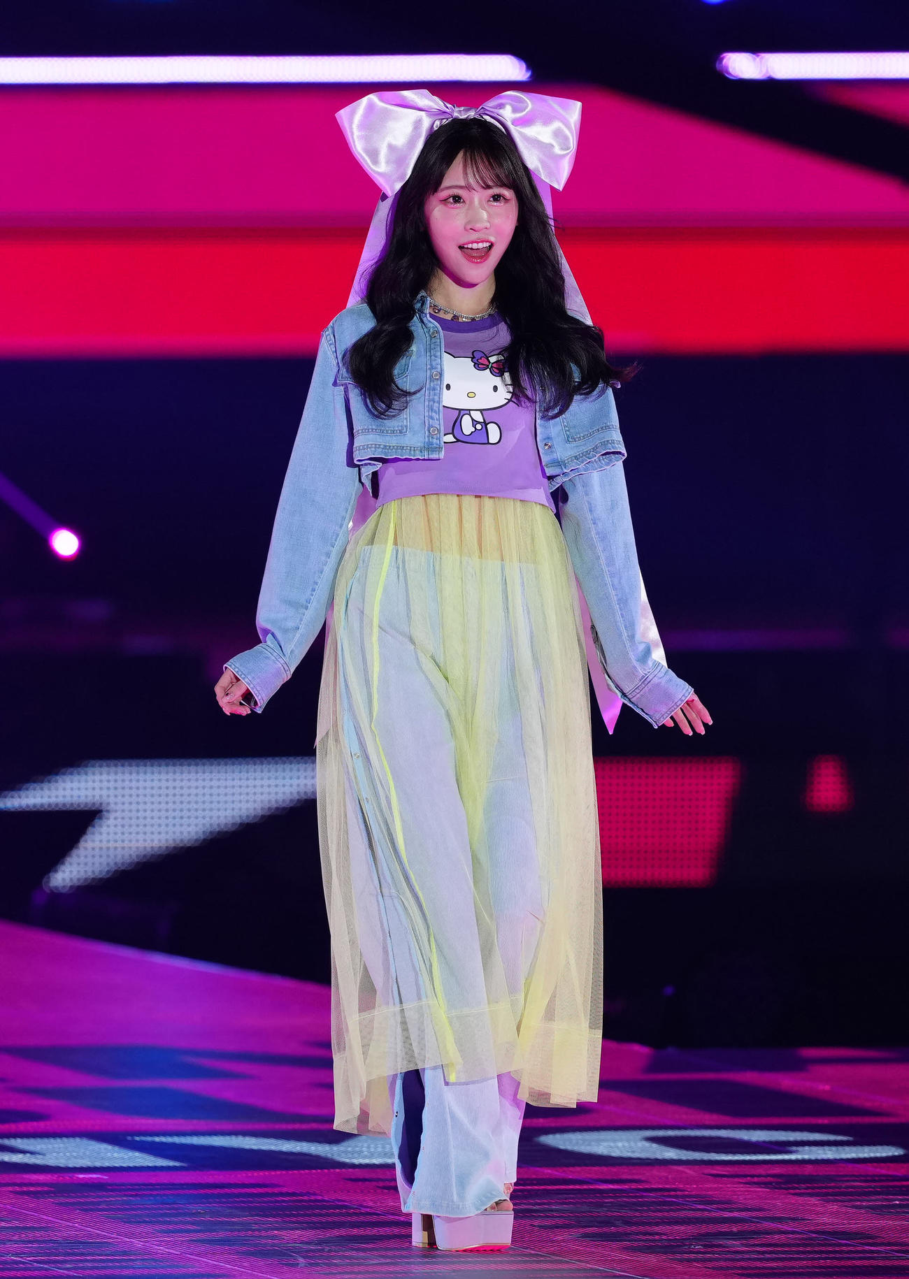 「Rakuten GirlsAward 2024 S／S」に登場するFRUITS ZIPPERの櫻井優衣（撮影・江口和貴）