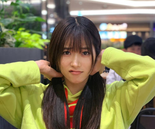 片岡凜「はっ、だれがブスじゃい」最新“顔面ショット”突き付けネット騒然