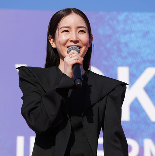 「第2回横浜国際映画祭」レッドカーペットイベントに登壇した蓮佛美沙子（撮影・鈴木みどり）