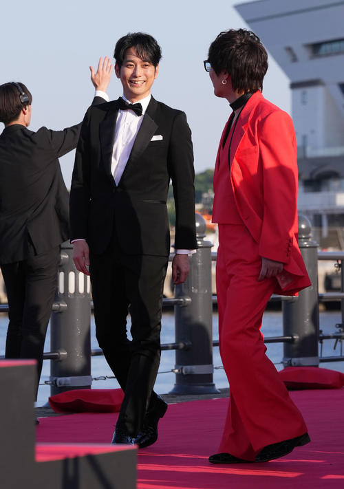 「第2回横浜国際映画祭」レッドカーペットイベントに登壇した平岡祐太（撮影・鈴木みどり）