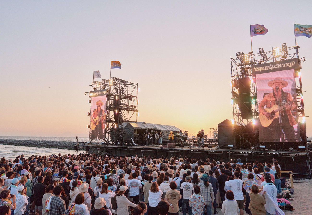 平井大のビーチフェス「THE BEACH TRIP 2024」