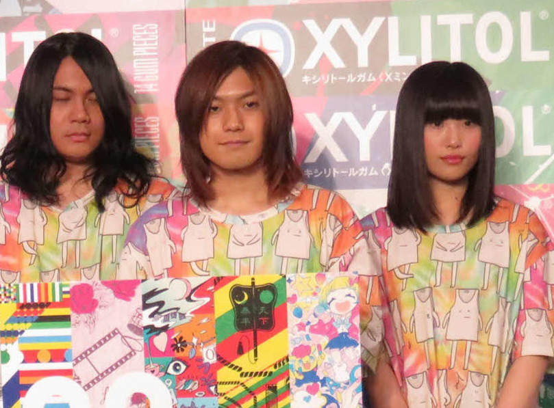 ヤバイTシャツ屋さんのもりもともと、しばたありぼぼ、こやまたくや（2017年撮影）