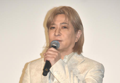 小室哲哉、AIとの共存について「作詞するときに書いてもらってみて。まだ中学生ぐらいの感じ」