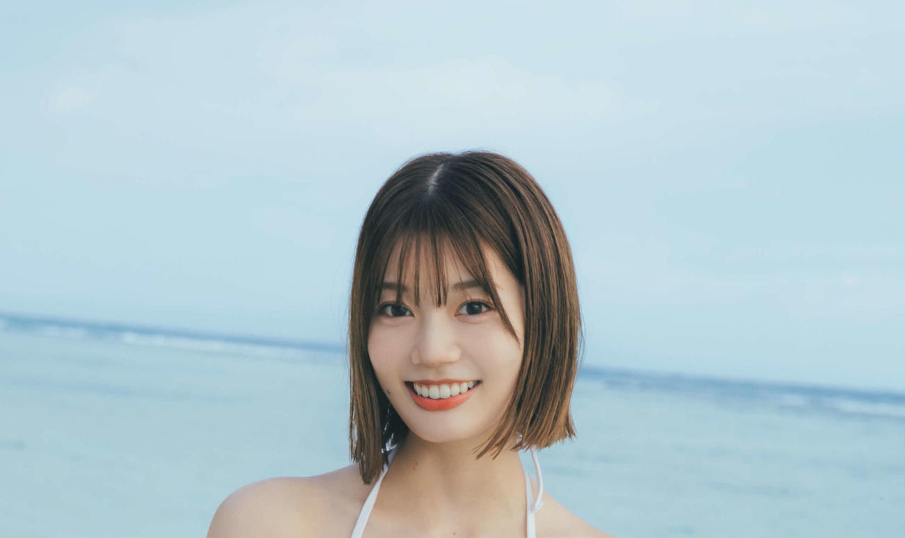日向坂46高本彩花ファースト写真集の先行カット（撮影：東京祐　＠KOBUNSHA）