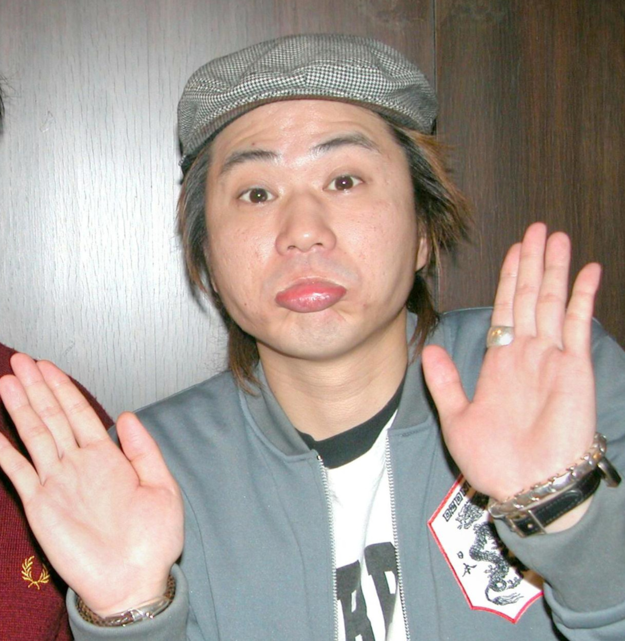 「2丁拳銃」の川谷修士(2003年3月撮影)