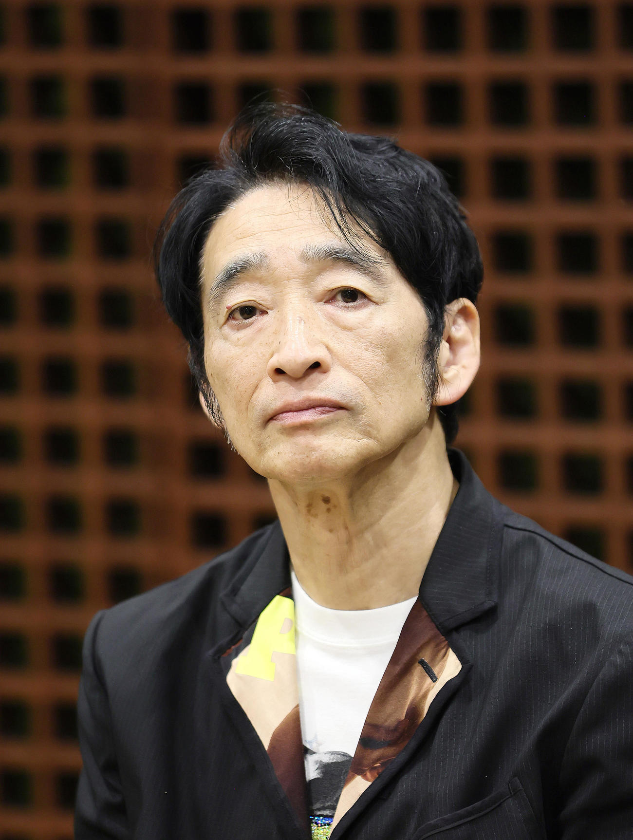 取材に応じる振り付けのラッキィ池田（撮影・足立雅史）