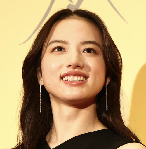 清原果耶、NHK特番「ジブリのうた」で圧巻の歌声「初めて聴いた」「めちゃ歌上手いやん」
