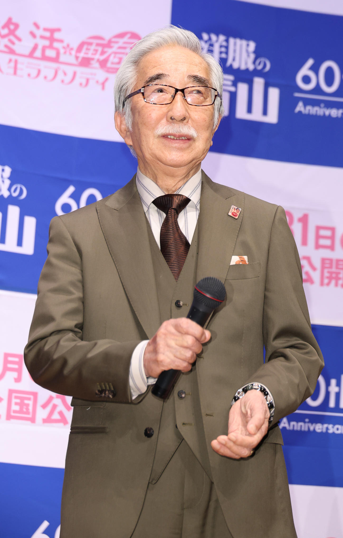映画「お終活　再春！人生ラプソディ」舞台あいさつを行う大村崑（撮影・中島郁夫）