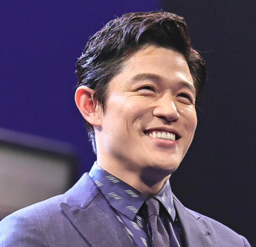 「完全に獠と槇村の姿の写真」鈴木亮平、映画「シティーハンター」お気に入りショットを披露