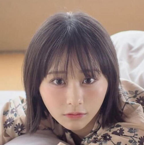 「国宝だよ」ファン祝福　≠ME尾木波菜、彼女感あふれる布団ショットで誕生日＆写真集発売報告