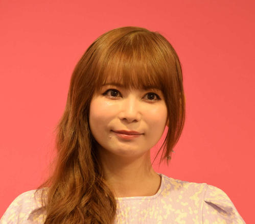 中川翔子、“ダブル神様”との誕生会に大歓喜「まさかこんな未来がくるなんて！」