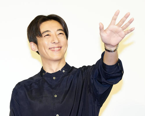高橋一生の脳の一端に触れた「自分の脳をだます」崩れそうな崖も「行きますもん、バカだから」