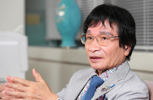 「尾木ママ」尾木直樹氏、「子持ち様」論争に苦言「女性の分断あおるな！」