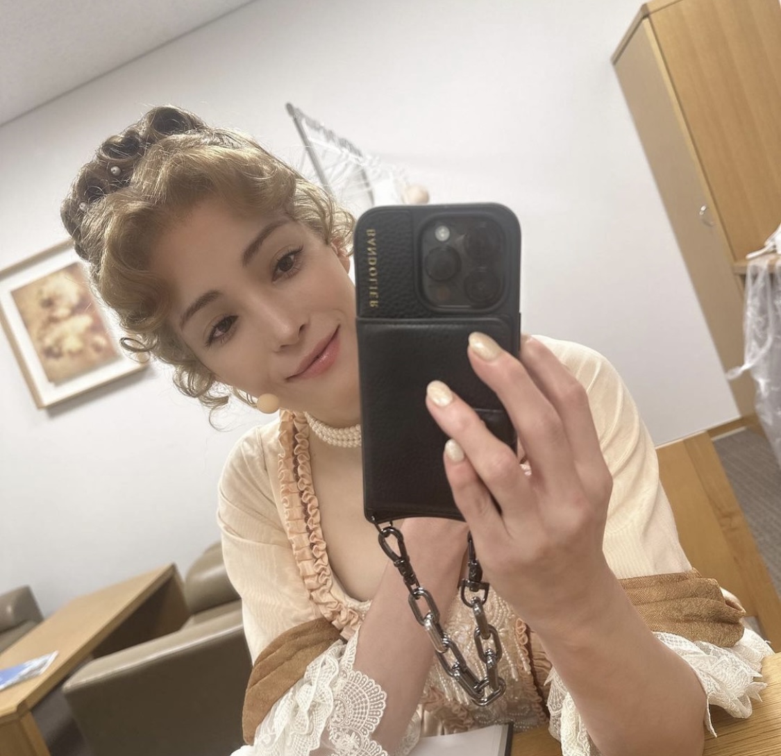知念里奈のインスタグラムから