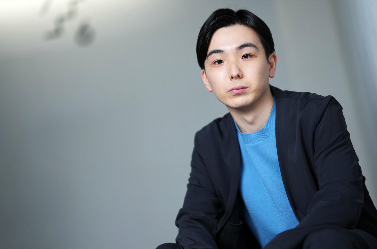 インタビュー　飾らず自然体な空気感がとても魅力的な森優作さん＝2024年4月16日　顔写真