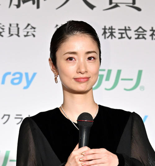 「金八先生」きっかけでブレイク上戸彩が小山内美江子さん追悼「あのときの経験すべてが私の糧」