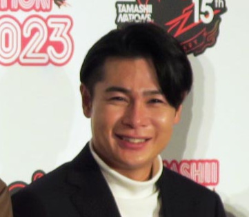 吉村崇