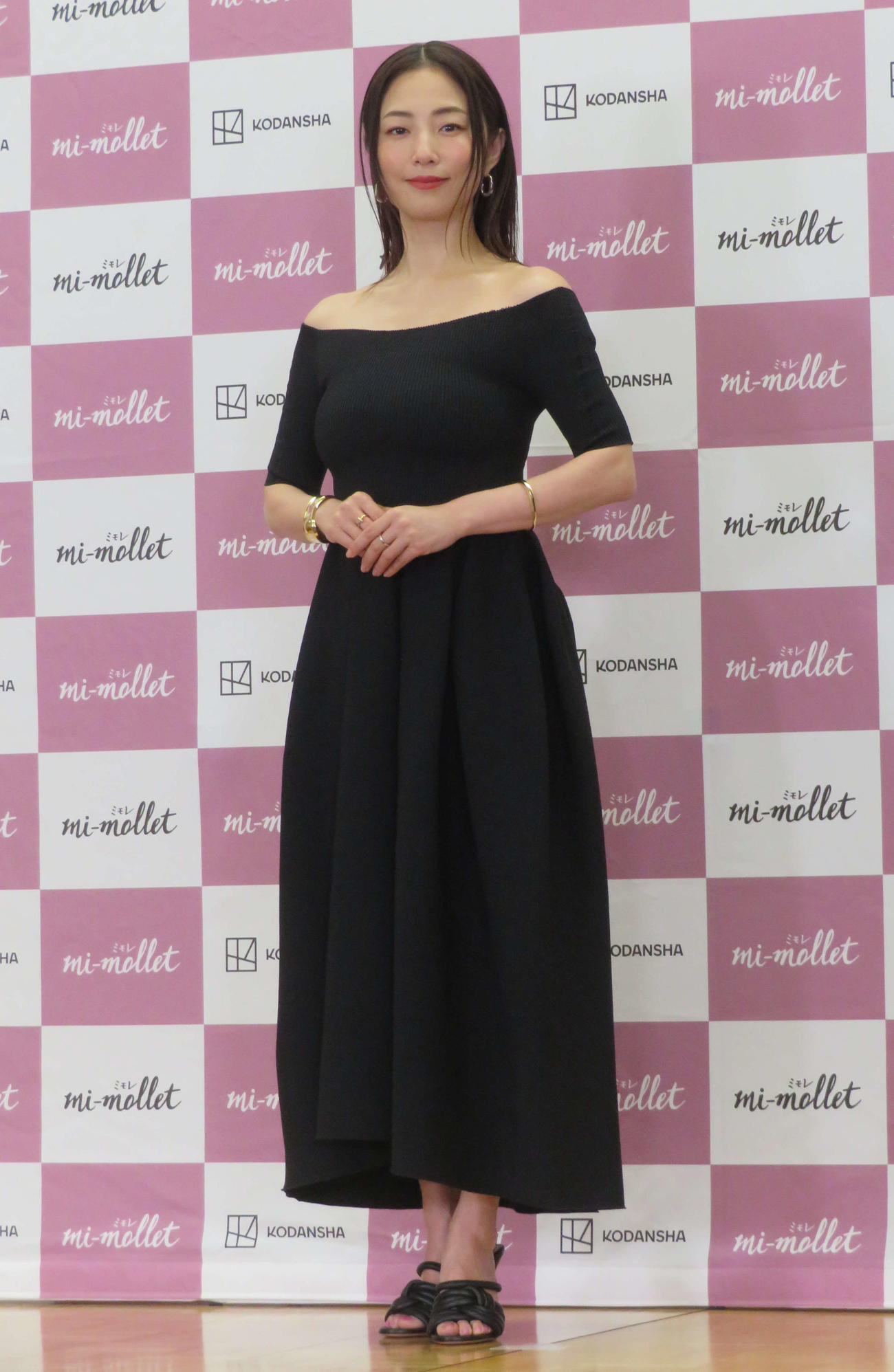 新著「心に効く美容」発売記者会見に登壇したMEGUMI（撮影・村上幸将）