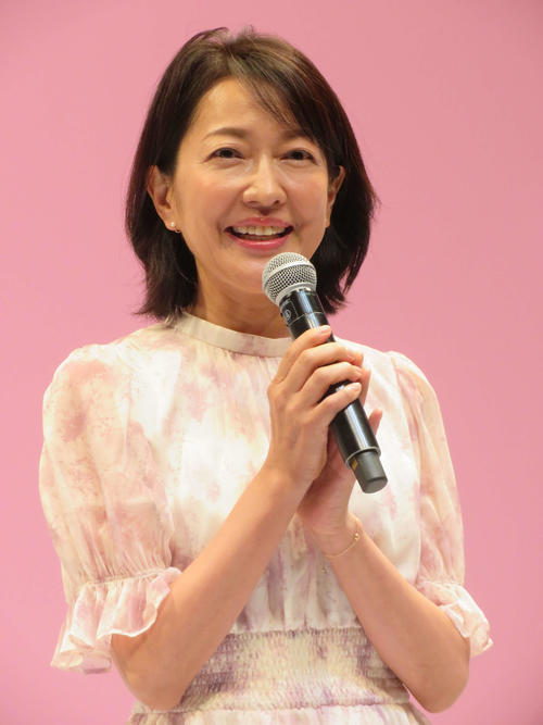 羽田美智子「生まれ変わったら看護師になりたい」と看護の日イベントでハリー杉山は涙