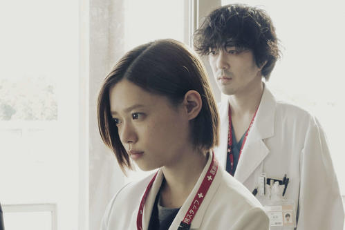 杉咲花「アンメット」第５話５・６％　星前は自身の考えを三瓶に否定され口論となる