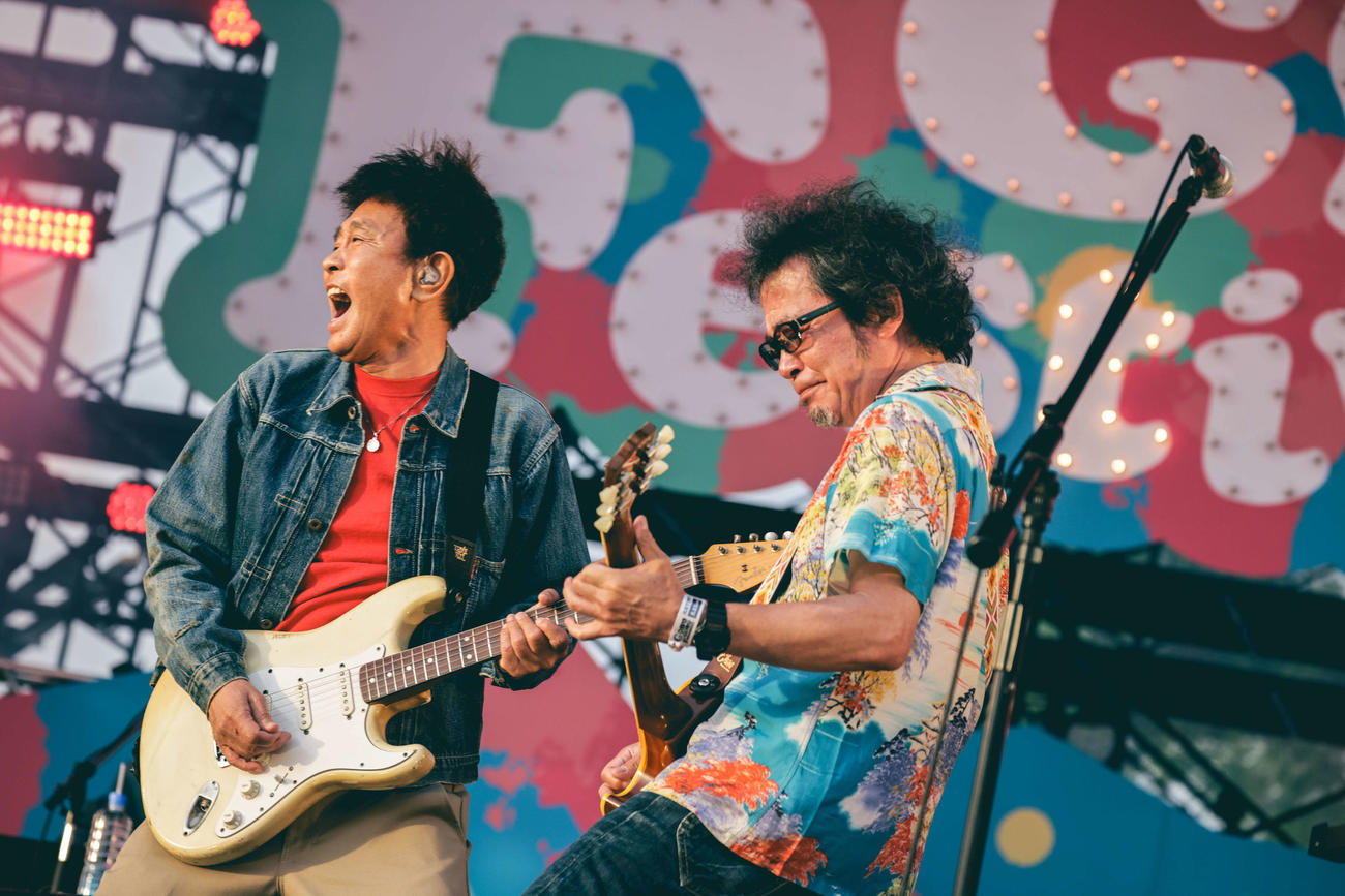 ダウンタウン浜田雅功（左）と奥田民生（C）GOBU GOBU Festival（撮影：渡邉一生氏撮影）