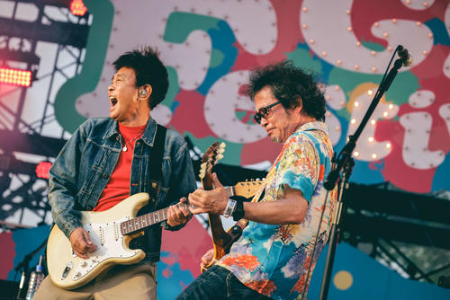 奥田民生「松本の代理です！」フェスで浜田雅功の誕生日祝う　浜田は松本人志の作詞曲を熱唱