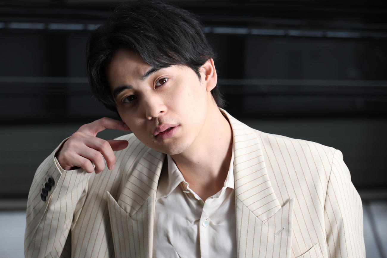 初単独主演映画について語った鈴木志遠（撮影・中島郁夫）