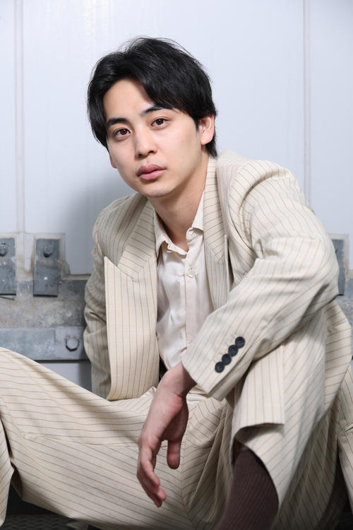 鈴木志遠、映画「卍リバース」単独初主演　谷崎潤一郎の名作にどう挑んだのか／前編
