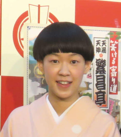 桂二葉（2022年12月撮影）