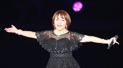「お疲れ生です」モー娘。初代リーダー中澤裕子、子どもたちからの母の日ギフトに感激