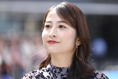 日比麻音子アナ「オトモダチ」20歳迎えたおじゃすと２ショット披露「ねぇさん嬉しい！笑」