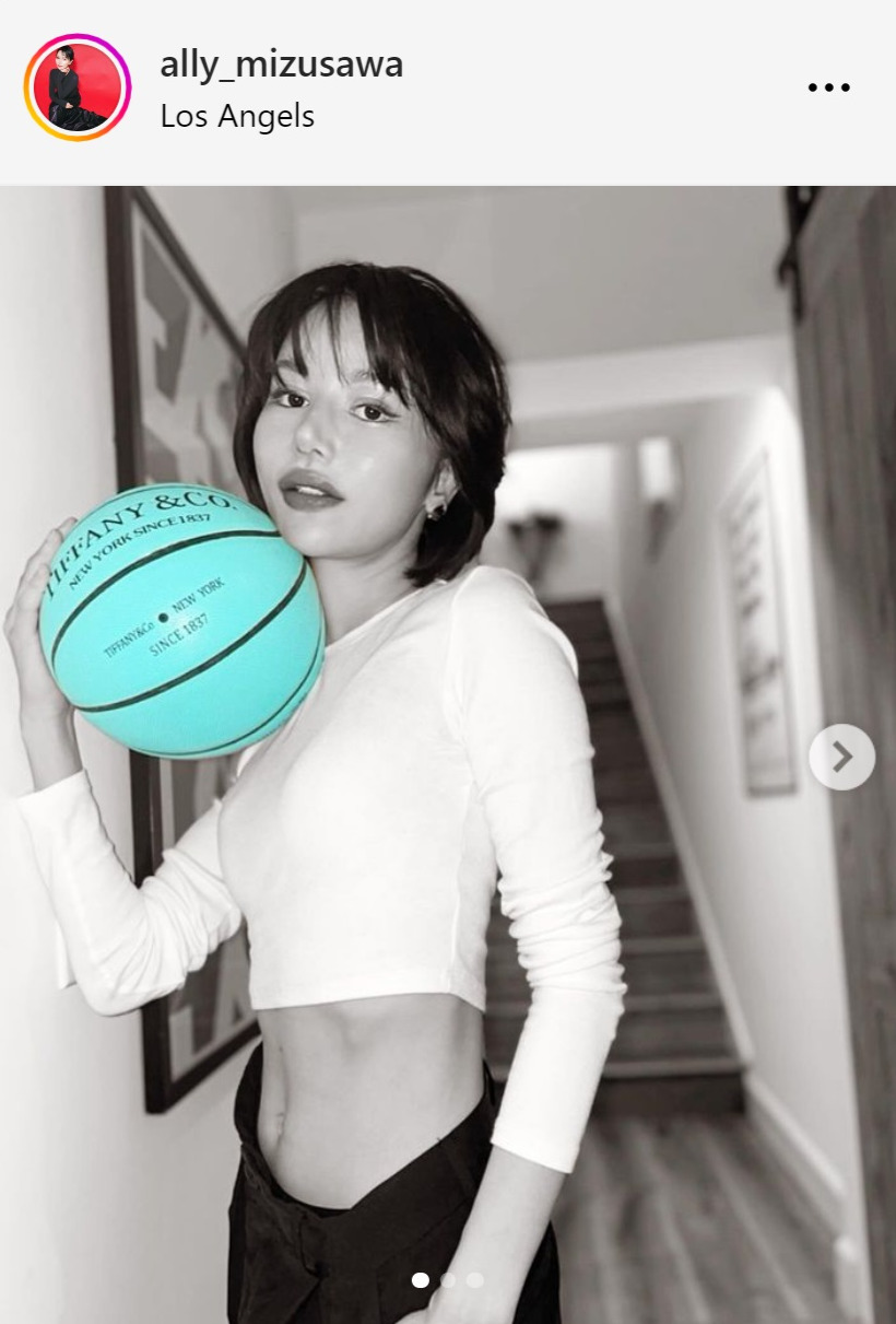 水沢アリーのインスタグラムから