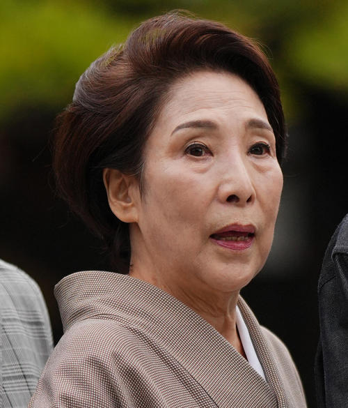 きれい好きすぎる波乃久里子に、おいの中村勘九郎、七之助も困惑？「家では裸で歩いてる」