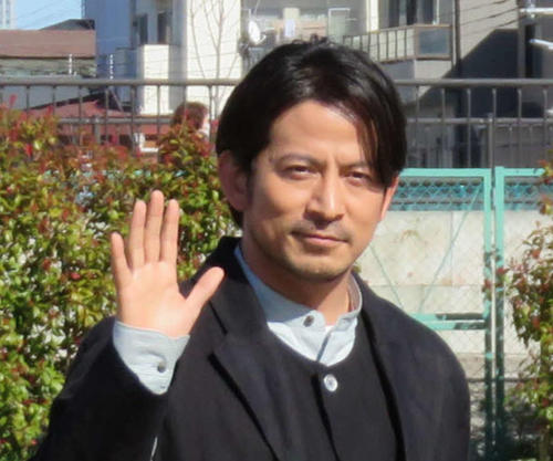 岡田准一“親友”高橋一生の結婚を祝福？「マジ嬉しい。祝杯だ」