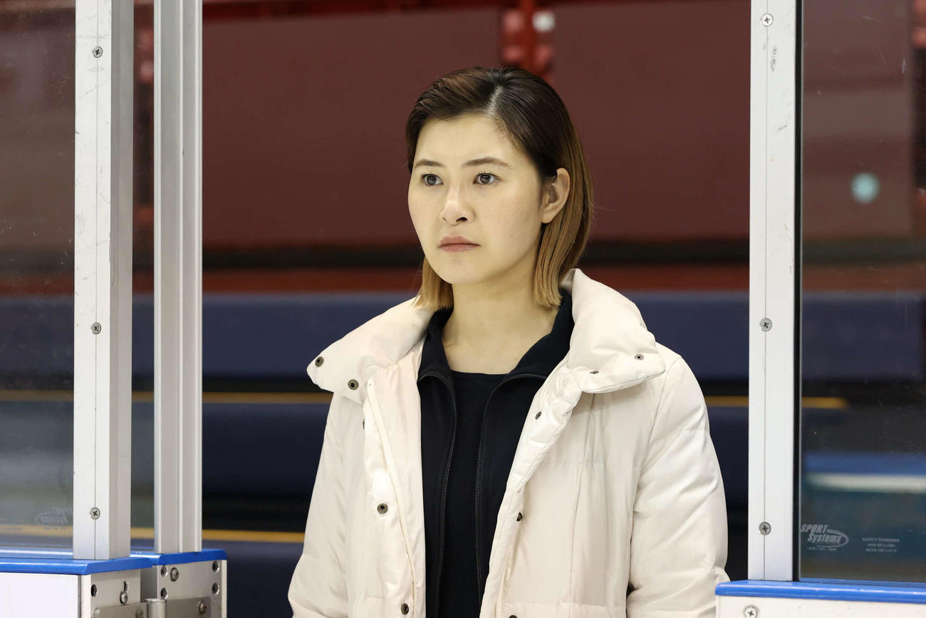 フジテレビ系「イップス」に出演する村上佳菜子（C）フジテレビ