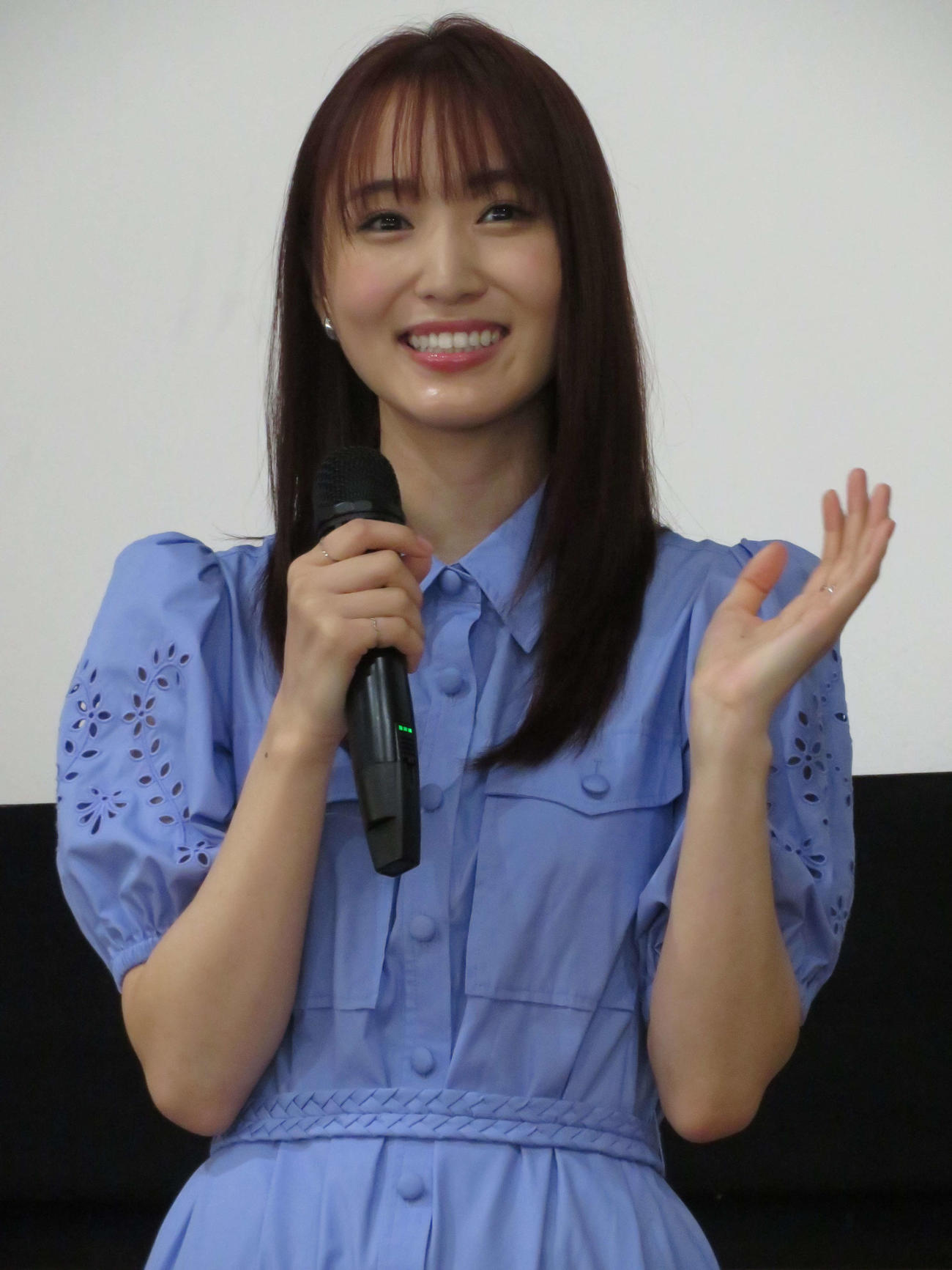 MBS系「ビジネス婚－好きになったら離婚します－」制作発表会見に出席した菅井友香