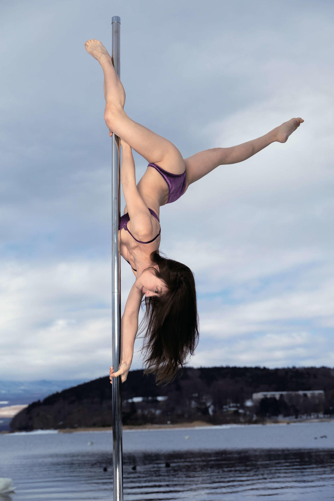 熊田曜子の40冊目の写真集「Spinning」