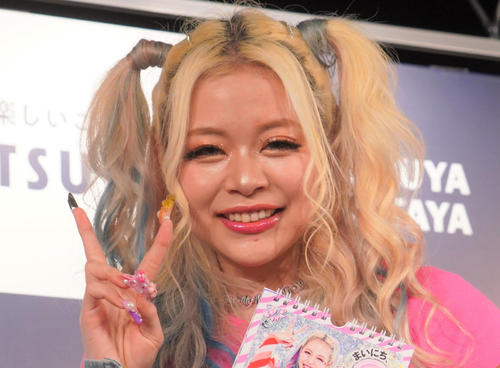人気ギャル芸人、衝撃の”すっぴん顔”公開しネット驚き「最初だれか…」