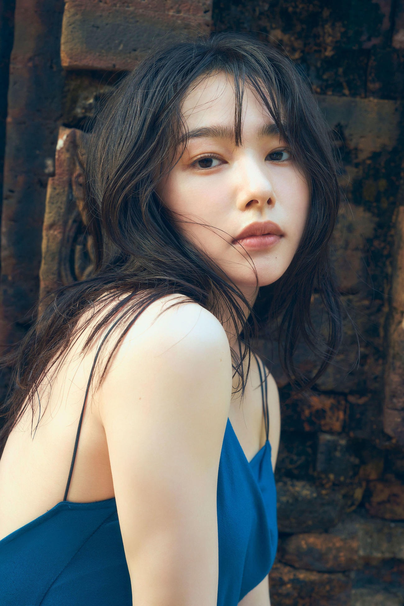 「桜井日奈子10周年記念写真集（仮）」より