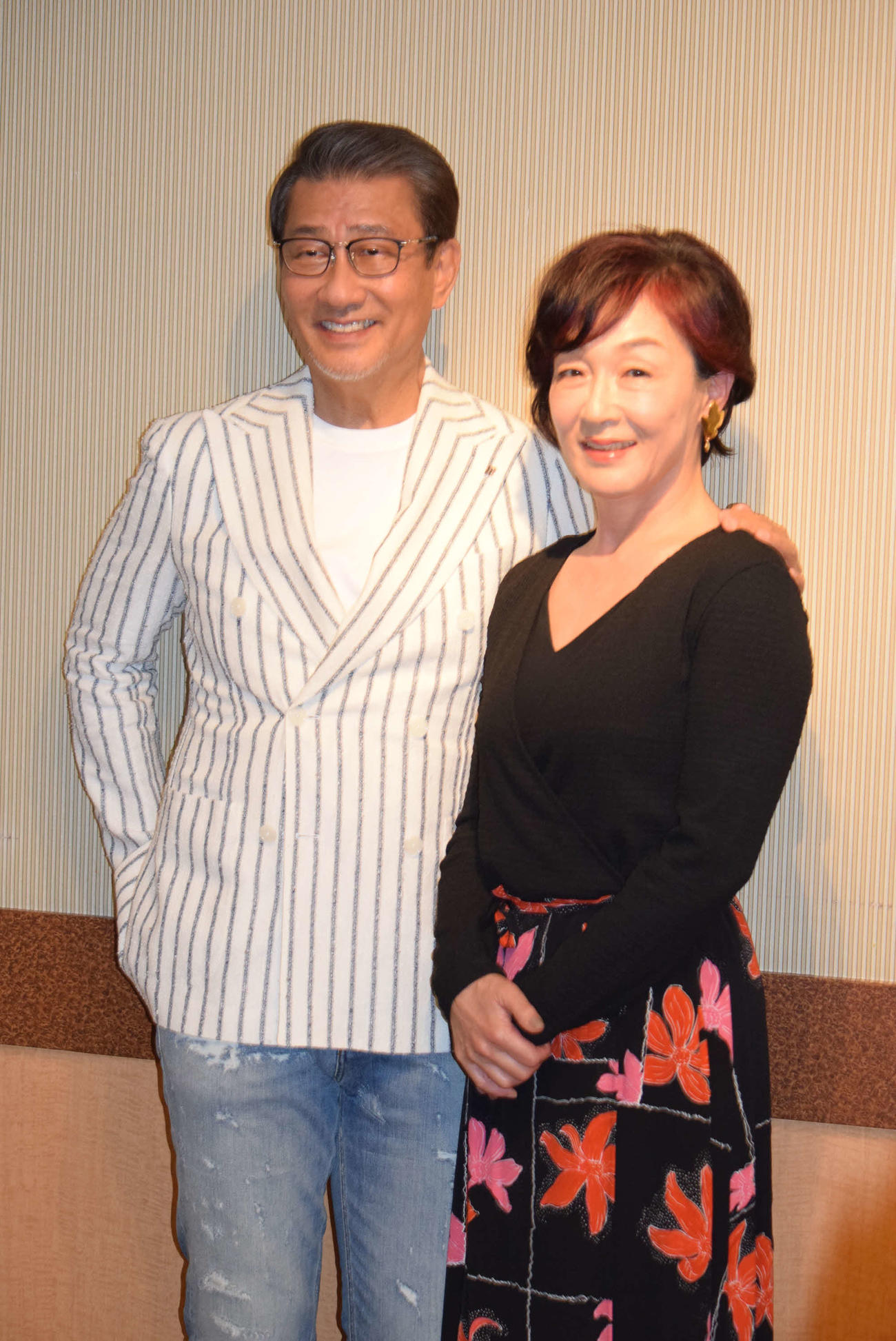 「終わった人」の意気込みを語った中井貴一（左）とキムラ緑子（撮影・阪口孝志）