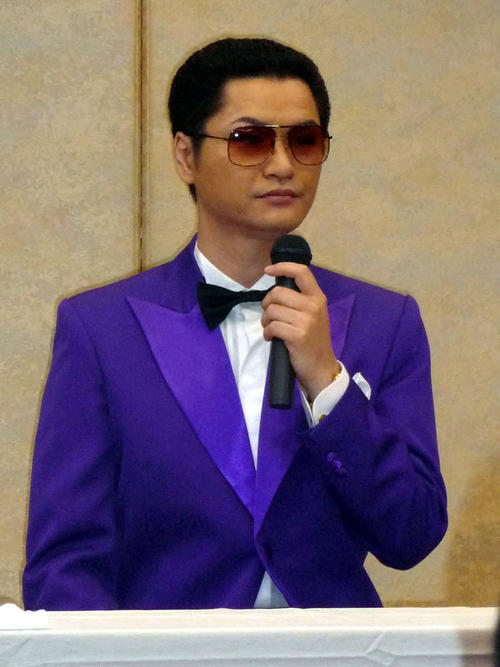 鼠先輩、中尾彬さんとのツーショット写真投稿し追悼「何度か共演させて頂いたり何度もご馳走に」
