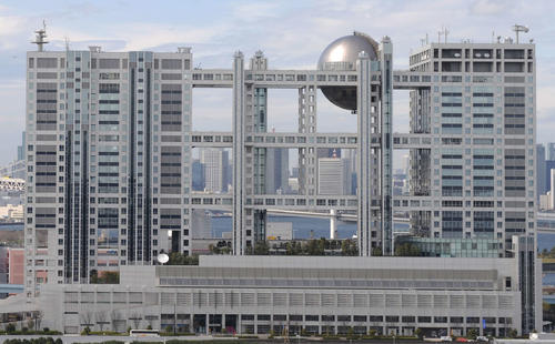 さんま指摘「入社15年目？」フジ新人＆２年目アナ２Ｓ「実は同い年」にツッコミ「生徒と担任？」
